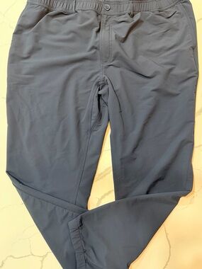Flag & Anthem Madeflex Men's Performance Pants in Charcoal Gray
